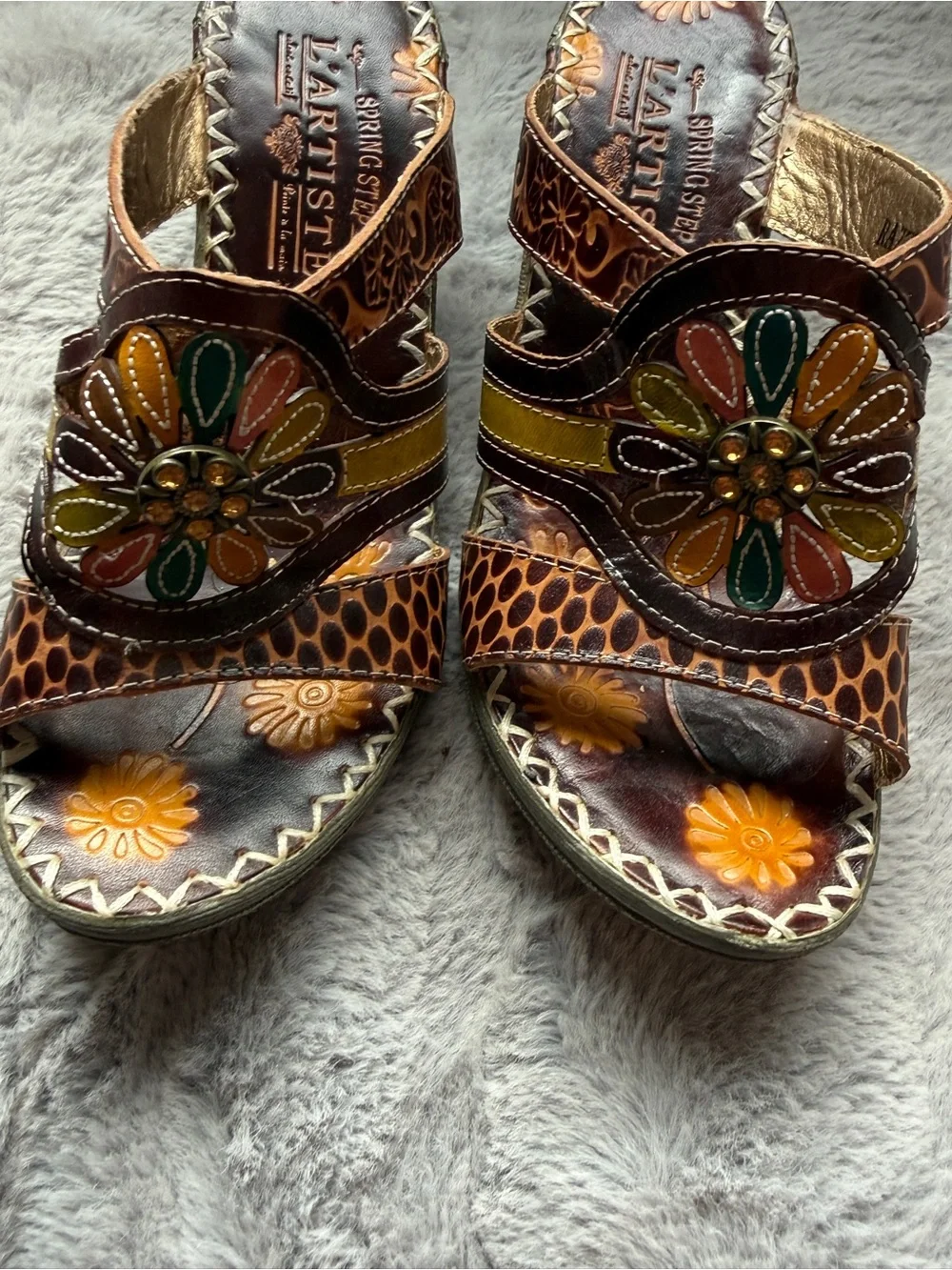 Spring Step L’Artiste Leather Floral Wedge Sandals size 35 “Razzy”